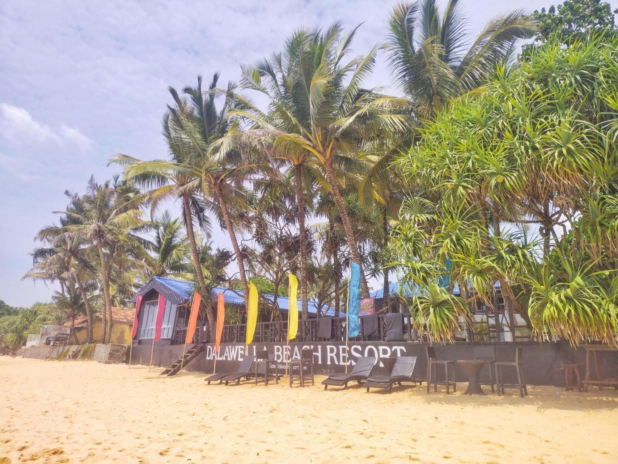 Dalawella Beach Resort Unawatuna Exteriör bild